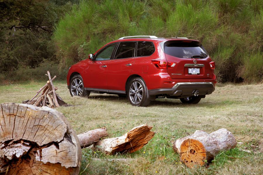  Nissan Pathfinder Ti (R52) 2017 года  (AU) (фото 18 из 40)